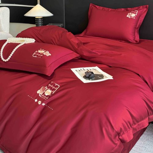 Lenjerie bumbac organic satin culoare grena material