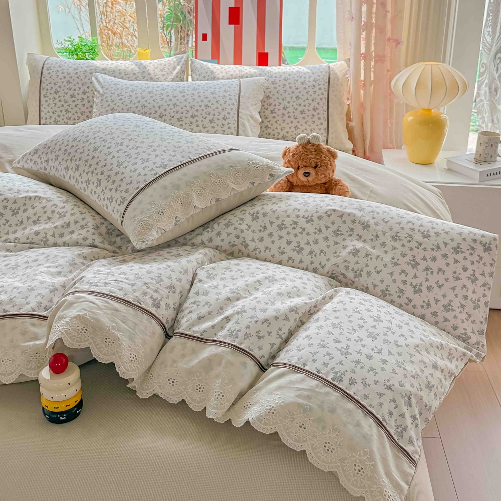 Lenjerie din bumbac cu broderie crem cu floricele gri material Lenjerie din Bumbac 100% cu Broderie, Cearceaf de Pat cu Elastic, 4 Piese, Pat 2 Persoane - JoJo Home - Model Eva - PUF249246 - imagine 2