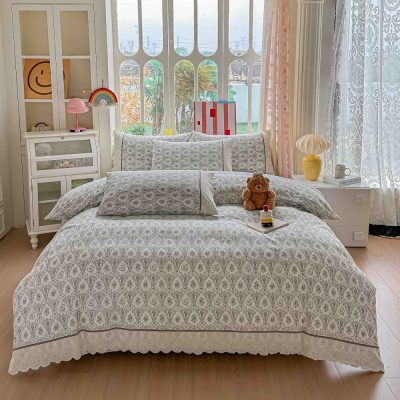 Lenjerie din bumbac cu broderie gri cu ornamente
