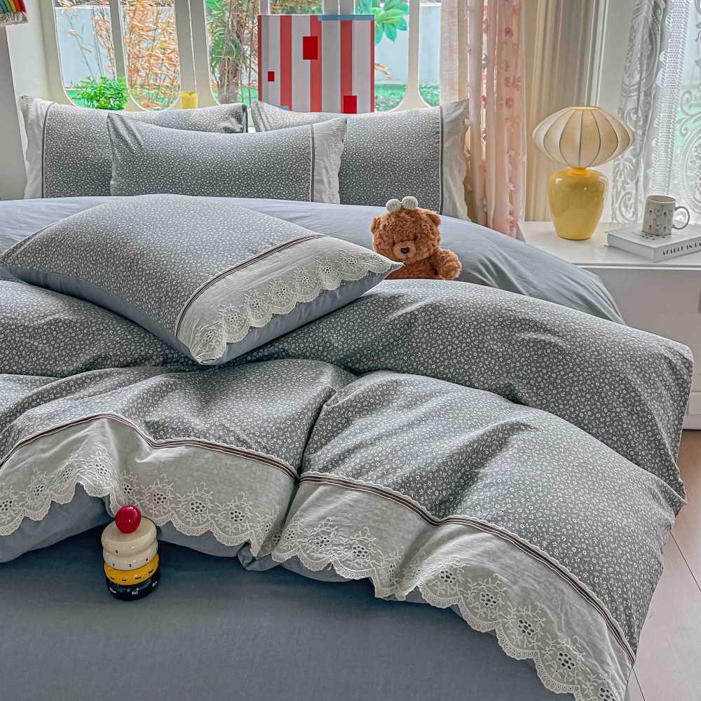 Lenjerie din bumbac cu broderie gri petrol cu punctulete material Lenjerie din Bumbac 100% cu Broderie, Cearceaf de Pat cu Elastic, 4 Piese, Pat 2 Persoane - JoJo Home - Model Irina - PUF249275 - imagine 2