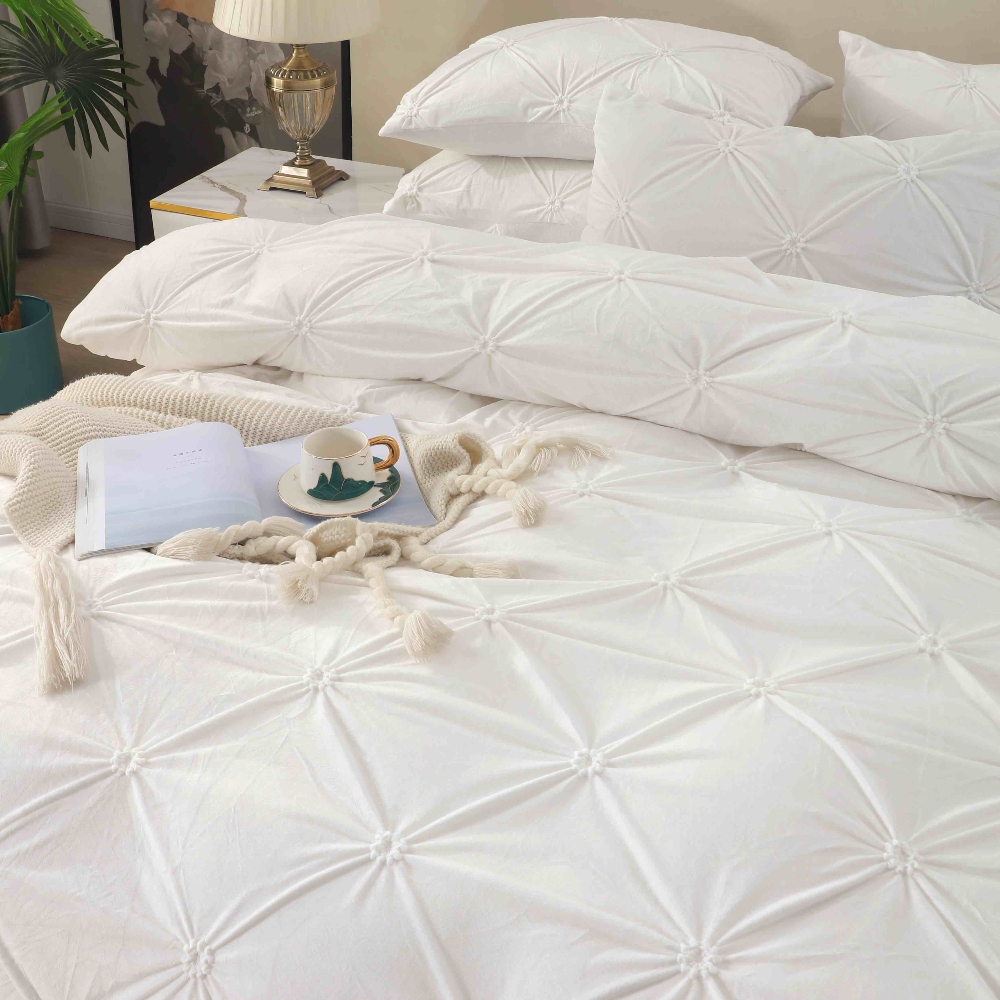Lenjerie din Catifea cu pliuri Alb Jojo Home material Lenjerie din Catifea cu pliuri Alb Jojo Home material
