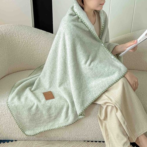 Patura Premium tip Casmir cu Bordura Festonata, Model cu Capse tip Sal Verde Degrade